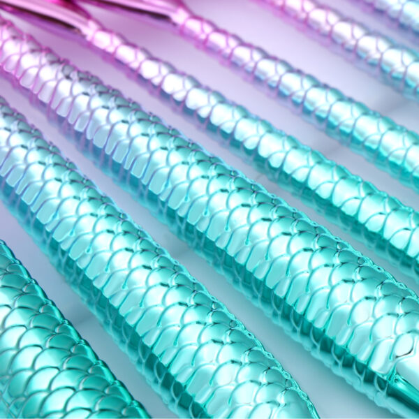Mermaid Shaped Makeup Brushes - Image 3